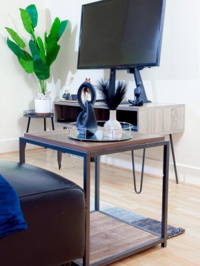 Glasgow City Centre Modern Flat